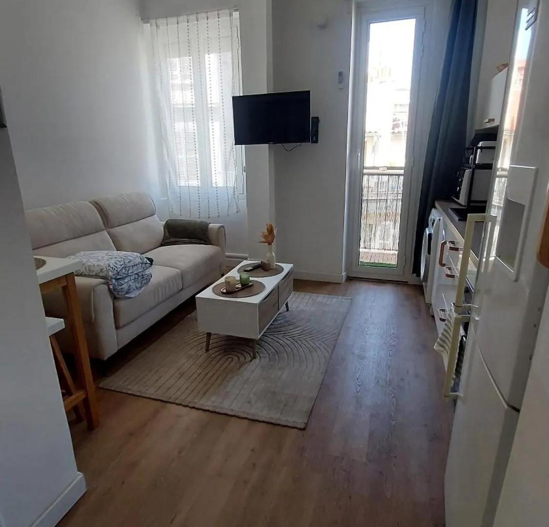 Apartment In Noailles Marseille